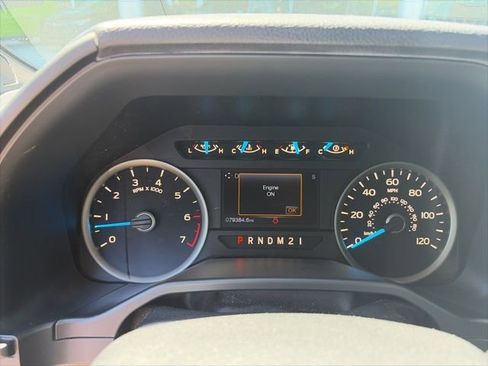 Used 2015 Ford F150 XLT w/ Equipment Group 302A Luxury RWD image 6