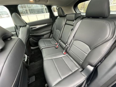 Certified 2025 INFINITI QX50 Luxe image 23