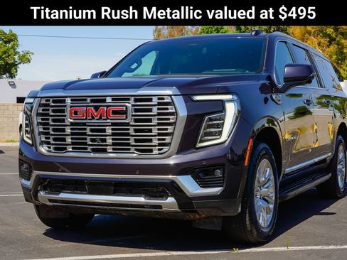 Used 2025 GMC Yukon XL Denali AWD/4WD image 2