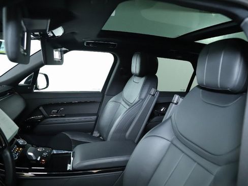 Certified 2023 Land Rover Range Rover Sport SE Dynamic image 18