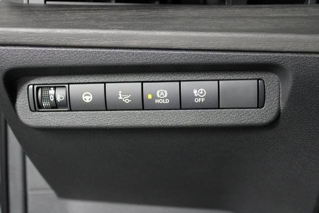 Certified 2024 Nissan Ariya AWD image 24