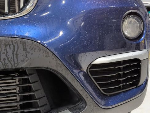 Used 2018 BMW X1 xDrive28i w/ Convenience Package image 3