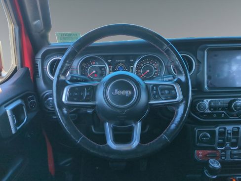 Used 2020 Jeep Gladiator Rubicon image 25