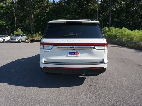 Used 2022 Lincoln Navigator Reserve AWD/4WD image 23