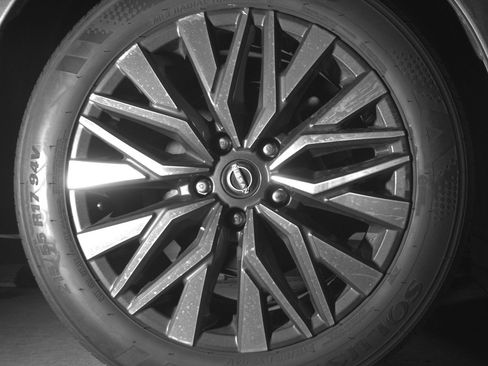 Used 2024 Nissan Altima 2.5 SV image 15