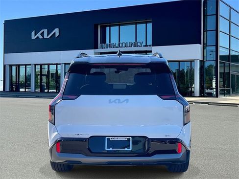 New 2026 Kia EV9 GT-Line image 5