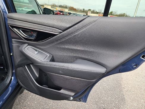 Used 2023 Subaru Outback Limited image 31