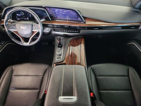Used 2021 Cadillac Escalade Luxury AWD/4WD image 34