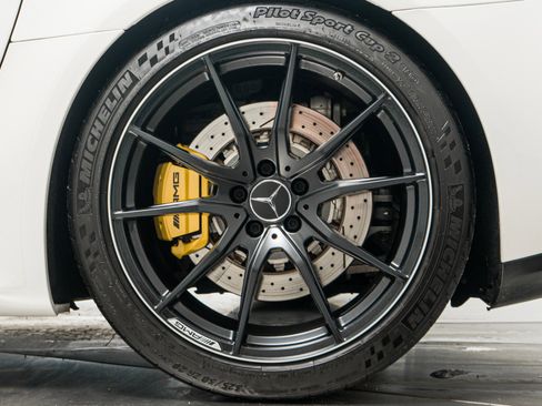 Used 2018 Mercedes-Benz AMG GT R image 11