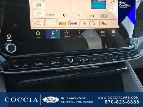 Used 2022 Jeep Wagoneer Series III w/ Premium Group I image 17