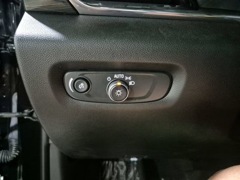 Certified 2023 Chevrolet Traverse High Country AWD/4WD image 19