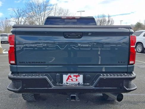 Certified 2025 Chevrolet Silverado 2500 LTZ w/ LTZ Plus Package image 5