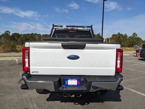 Used 2023 Ford F250 XL w/ FX4 Off-Road Package image 16