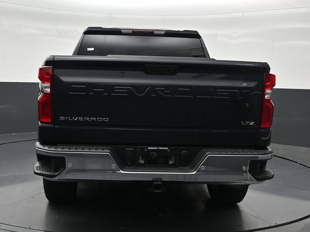 Used 2023 Chevrolet Silverado 1500 LTZ RWD image 4