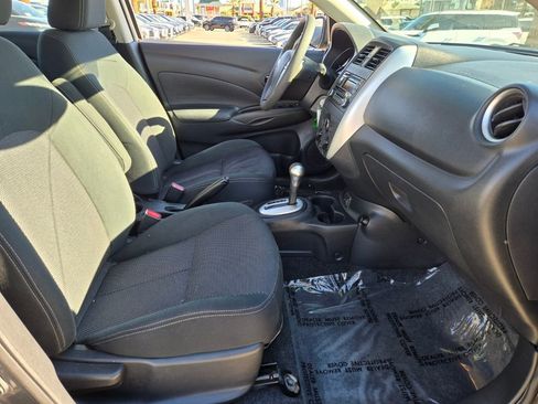 Used 2017 Nissan Versa SV image 20