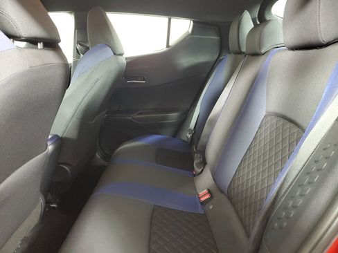 Certified 2022 Toyota C-HR XLE image 36