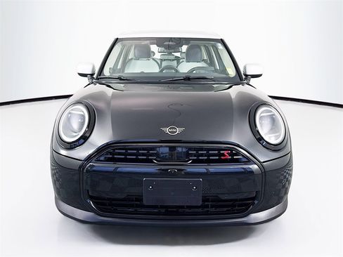 Certified 2025 MINI Cooper S image 2