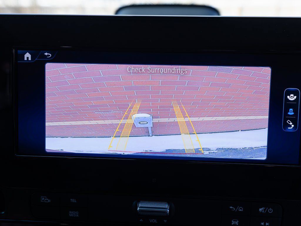Used 2025 Mercedes-Benz Sprinter 2500 image 16