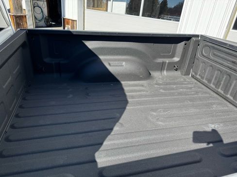 Used 2017 RAM 1500 Express w/ Express Value Package image 13