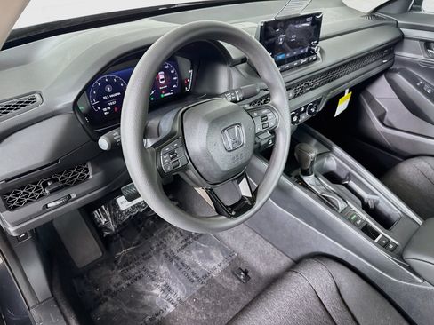 Used 2025 Honda Accord LX image 8