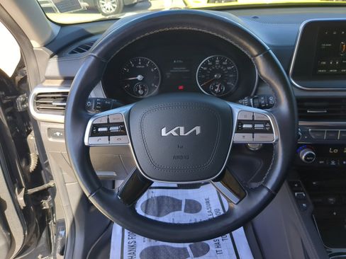 Used 2022 Kia Telluride EX w/ EX Premium Package image 31