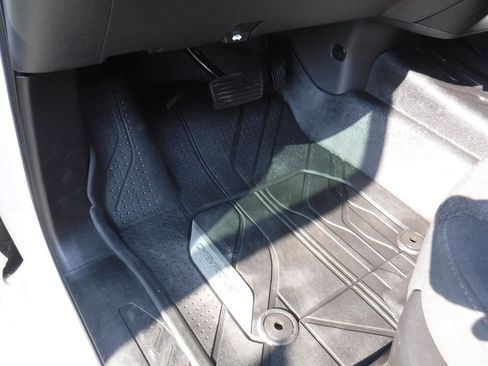 Used 2020 Chevrolet Silverado 1500 W/T w/ WT Fleet Convenience Package image 12