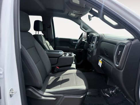 Used 2019 Chevrolet Silverado 1500 LT Trail Boss w/ Convenience Package image 19