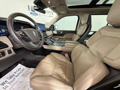 Used 2023 Lincoln Navigator L Reserve AWD/4WD image 16