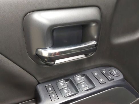 Used 2018 Chevrolet Silverado 1500 LT w/ All Star Edition image 25