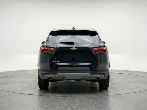 Used 2025 Chevrolet Blazer LT FWD image 7