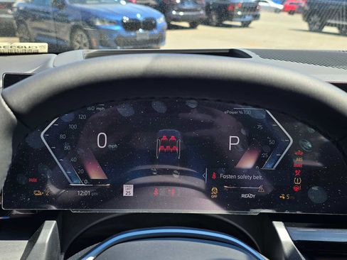 Used 2026 BMW i5 eDrive40 image 24