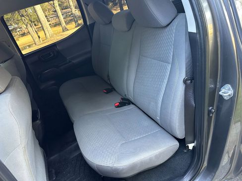 Used 2020 Toyota Tacoma SR5 image 16