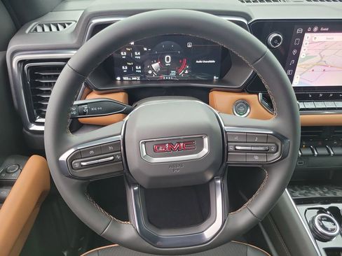 New 2026 GMC Canyon AT4 image 11