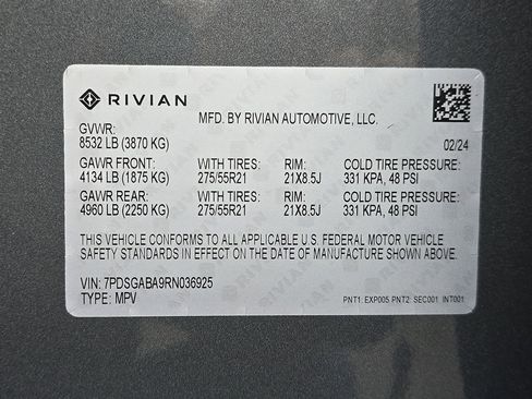 Used 2024 Rivian R1S Adventure image 73