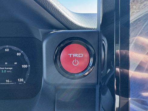 New 2026 Toyota Tacoma TRD Off-Road AWD/4WD image 32