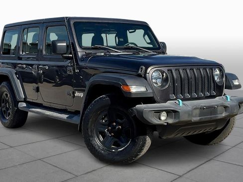 Used 2019 Jeep Wrangler Unlimited Sport image 2