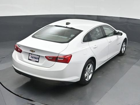Used 2021 Chevrolet Malibu LS FWD image 37