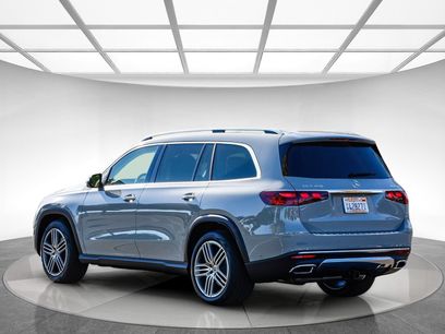 New 2026 Mercedes-Benz GLS 450 4MATIC
