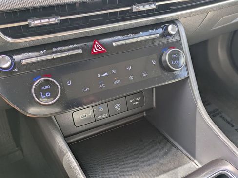Used 2025 Hyundai Sonata SEL FWD image 25