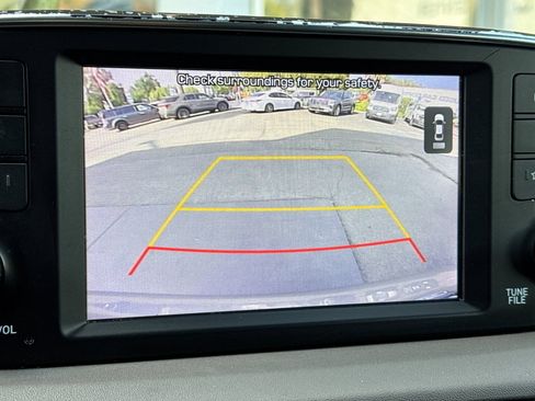 Used 2019 Hyundai Santa Fe SE AWD/4WD image 17