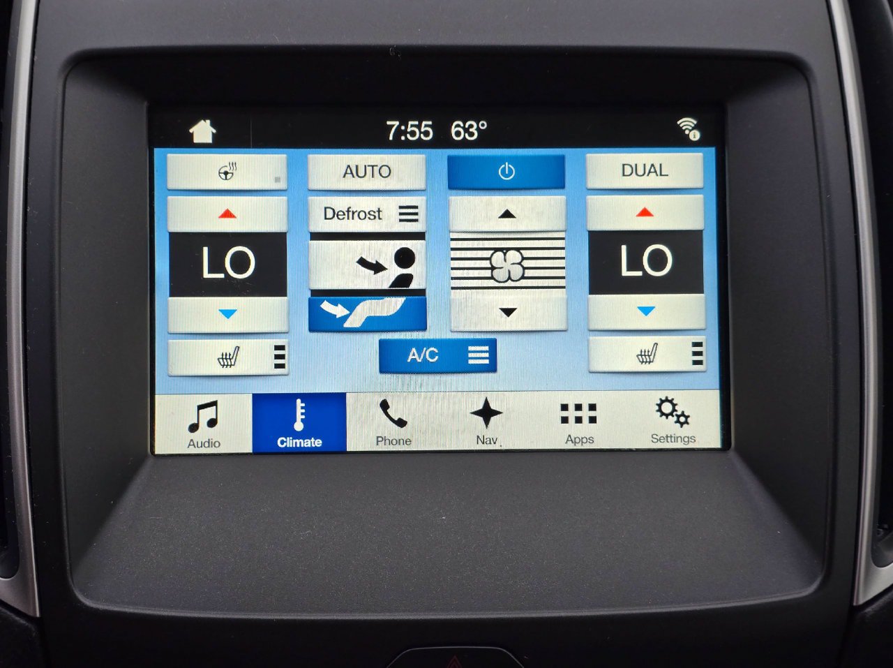 Used 2018 Ford Edge SEL w/ Equipment Group 201A FWD image 14