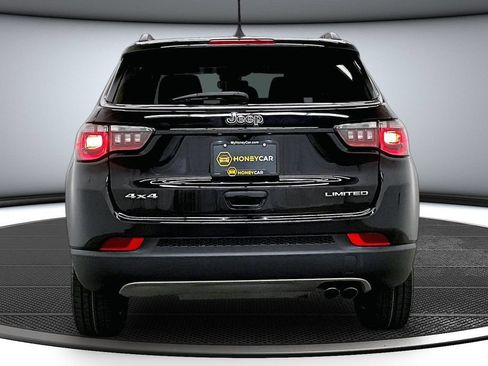 Used 2022 Jeep Compass Limited w/ Sun and Sound Group AWD/4WD image 5
