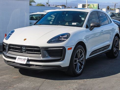 Used 2023 Porsche Macan Turbo AWD/4WD image 3