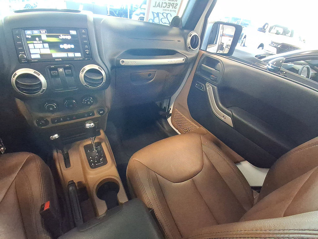 Used 2014 Jeep Wrangler Sahara w/ Dual Top Group AWD/4WD image 11