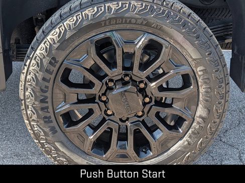 New 2026 GMC Sierra 2500 Denali Ultimate AWD/4WD image 11