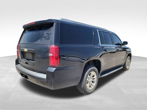 Used 2017 Chevrolet Suburban LT AWD/4WD image 9