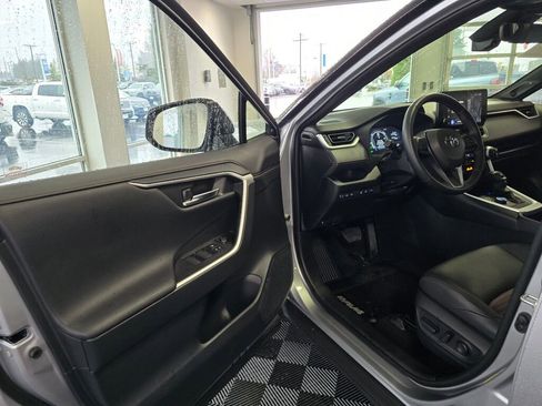 Used 2023 Toyota RAV4 XSE w/ Weather Package image 19