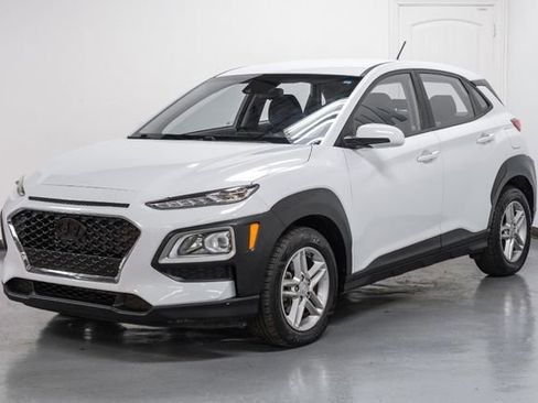 Used 2021 Hyundai Kona SE image 6