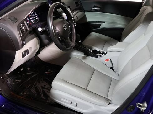 Certified 2017 Acura ILX FWD image 12