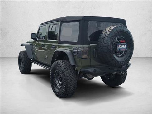 Used 2021 Jeep Wrangler Unlimited Rubicon AWD/4WD image 8